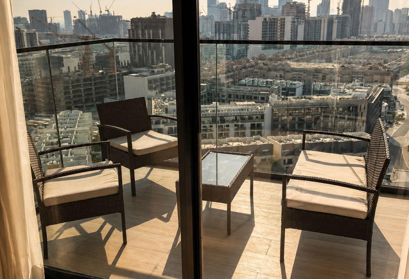 Multiple Cheques | Balcony | Furnished |High floor photo 2