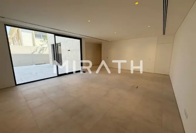 166080474 - Property Image 2