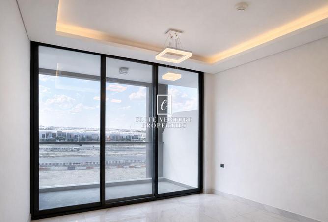 72304878 - Property Image 2