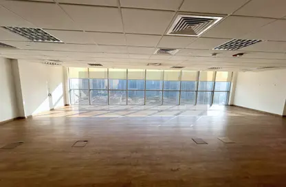 Office Space - Studio - 1 Bathroom for rent in Tiffany Tower - JLT Cluster W - Jumeirah Lake Towers - Dubai