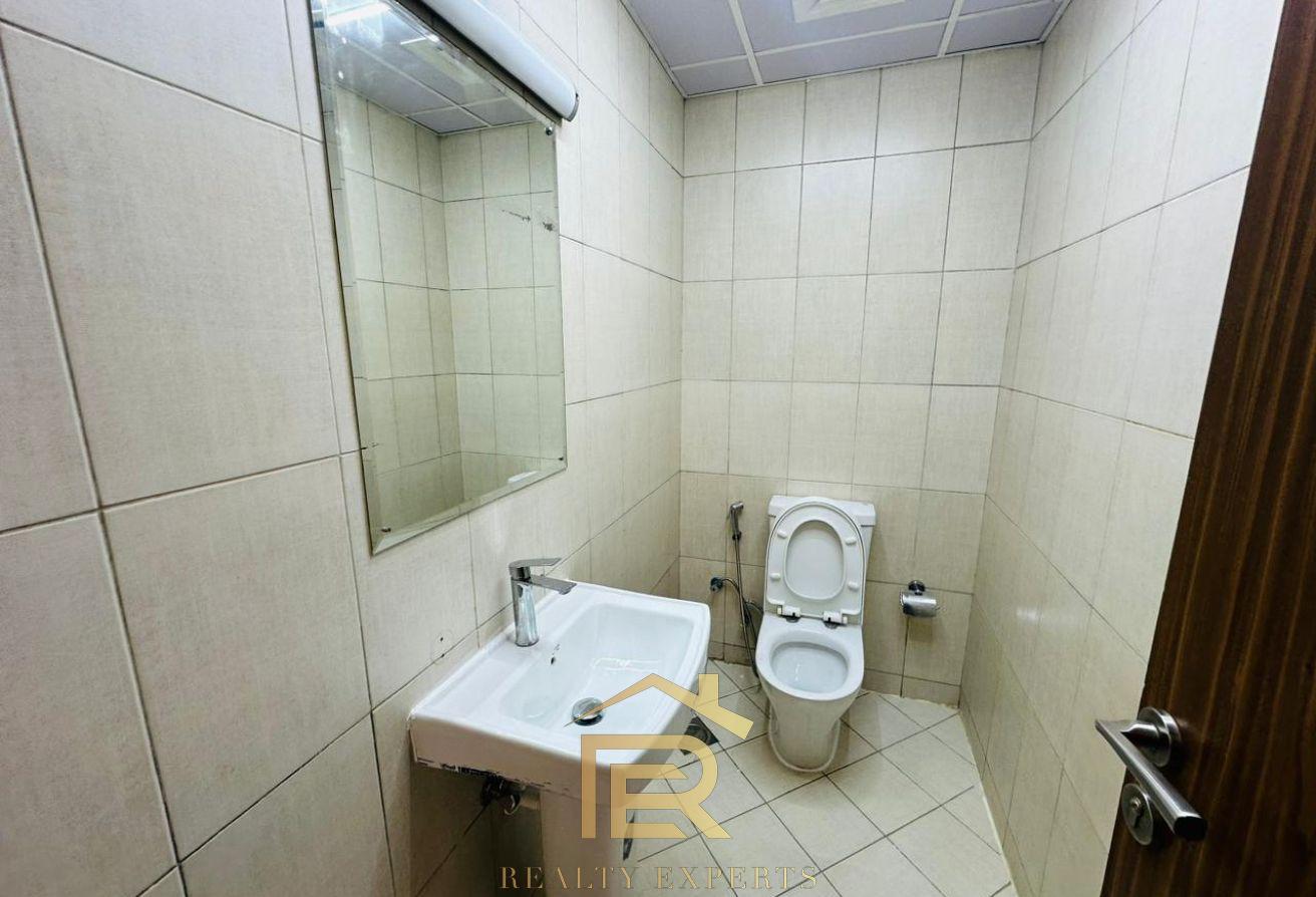 EXQUISITE 1BR | MODERN FURNISHED | READY TO MOVE!! photo 9
