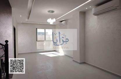 Villa - 3 Bedrooms - 5 Bathrooms for sale in Al Helio 2 - Al Helio - Ajman