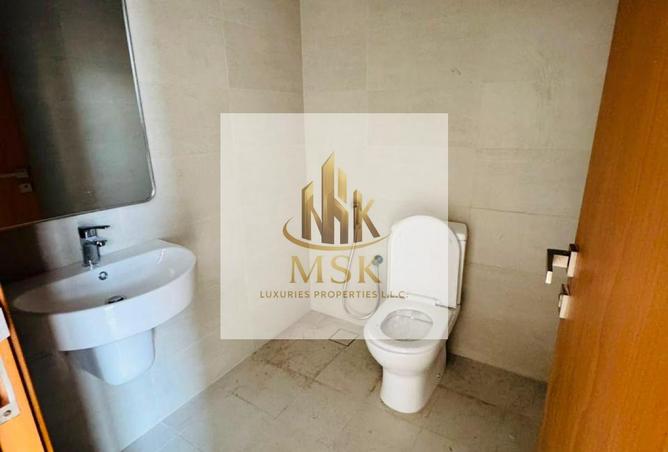 127465513 - Property Image 3
