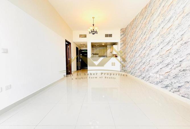 73168125 - Property Image 3