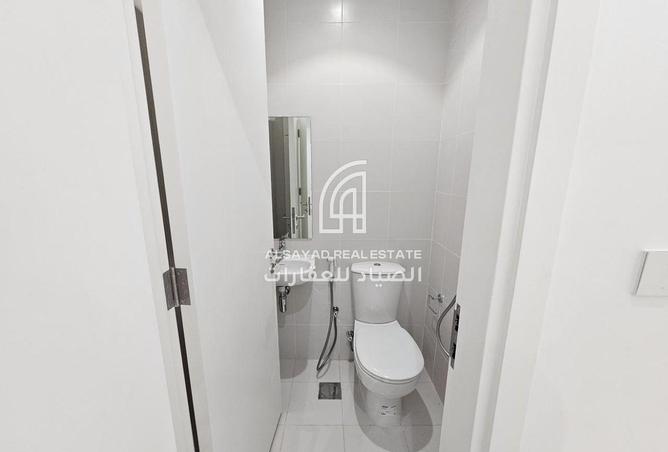 102413244 - Property Image 3