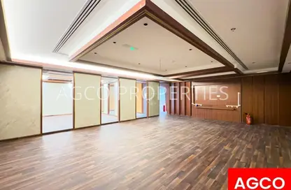 مكتب - 1 حمام للايجار في ذا إكستشنج - الخليج التجاري - دبي