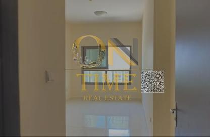 Apartment - 1 - 1 for rent in Paradise Lakes Tower B9 - Paradise Lakes Towers - Emirates City - Ajman Apartment - 1 - 1 for rent in Paradise Lakes Tower B9 - Paradise Lakes Towers - Emirates City - Ajman