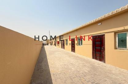 Labor Camp - Studio - 7+ for rent in Al Sajaa Industrial - Al Sajaa - Sharjah