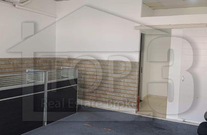 Shop - Studio - 1 for rent in Building X09 - England Cluster - International City - Dubai