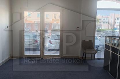 Shop - Studio - 1 for rent in Building X09 - England Cluster - International City - Dubai Shop - Studio - 1 for rent in Building X09 - England Cluster - International City - Dubai