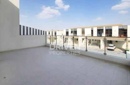 Villa - 4 - 5 for sale in Elie Saab Vie at the Fields - The Fields - District 11 - Mohammed Bin Rashid City - Dubai Villa - 4 - 5 for sale in Elie Saab Vie at the Fields - The Fields - District 11 - Mohammed Bin Rashid City - Dubai