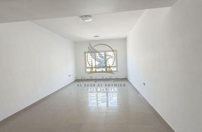 Apartment - 2 - 2 for rent in Al Mamzar - Al Mamzar - Sharjah - Sharjah