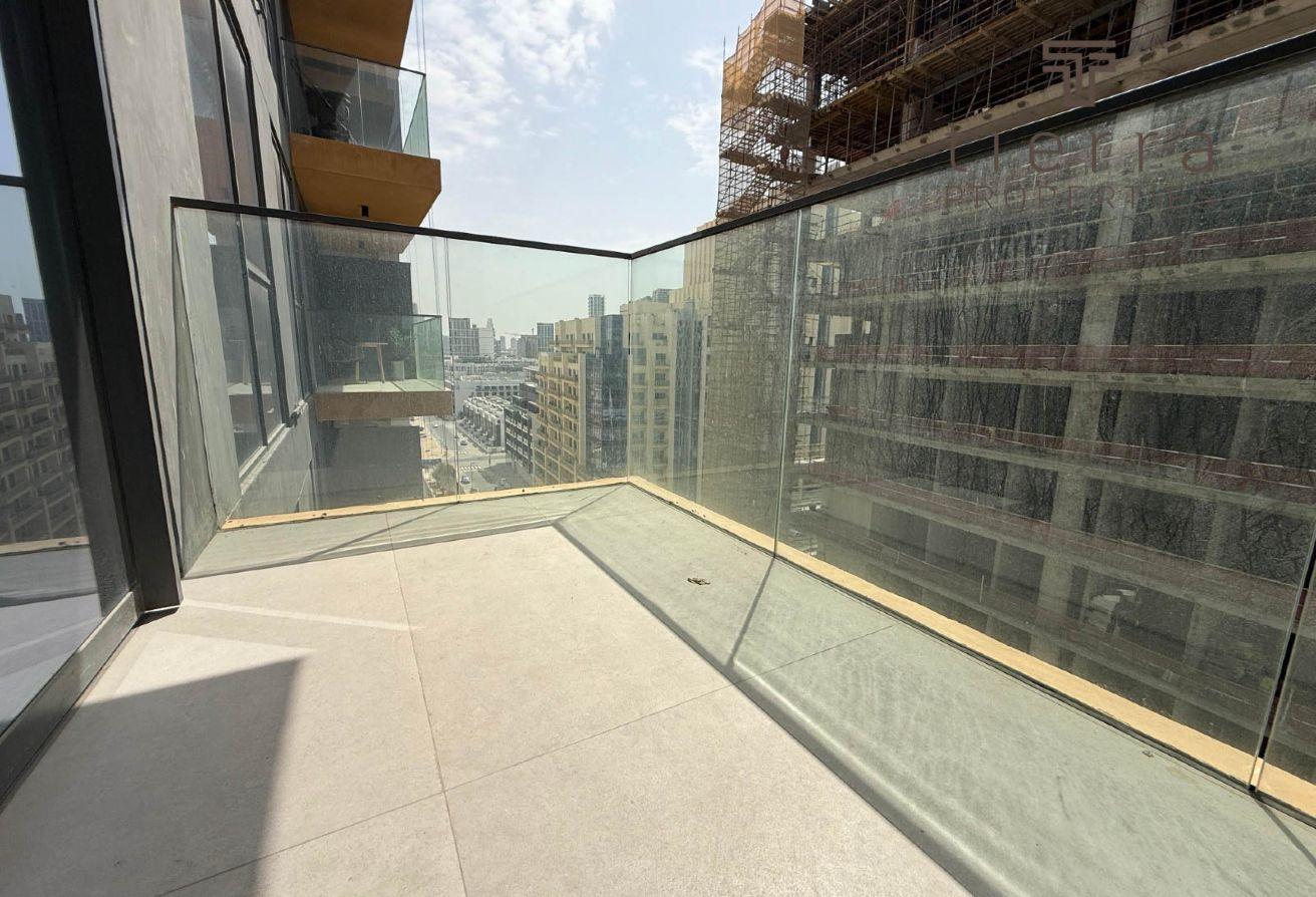1BR Apartment | Huge Balcony | City View photo 8