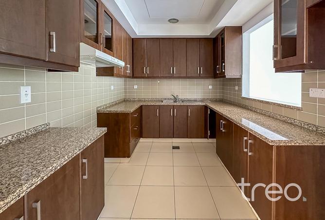 83237972 - Property Image 3