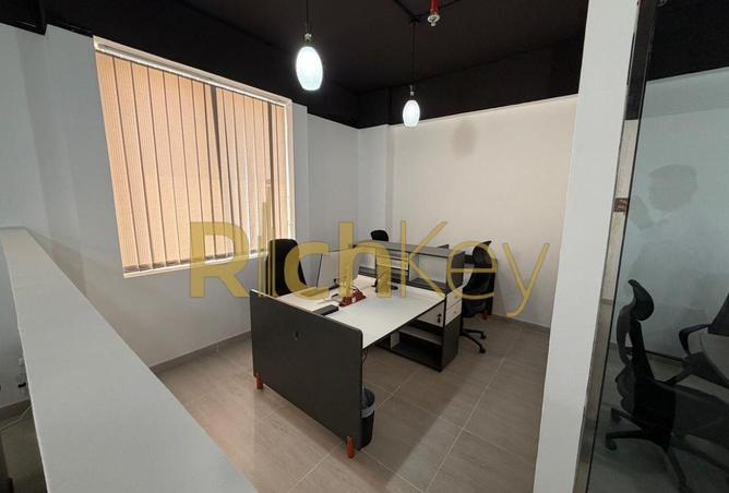 83232282 - Property Image 2