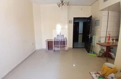 Apartment - Studio - 1 Bathroom for rent in Fire Station Road - Muwaileh - Sharjah