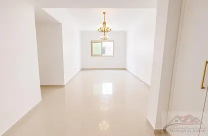 Apartment - 2 Bedrooms - 2 Bathrooms for rent in Muwaileh 29 Building - Muwaileh - Sharjah