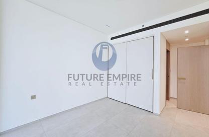 Apartment - 1 - 2 for rent in Binghatti Pinnacle - Dubai Healthcare City 2 - Al Jaddaf - Dubai