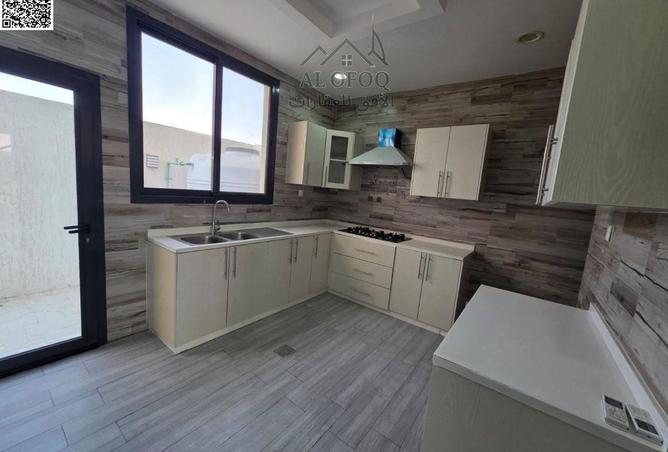 77375205 - Property Image 2