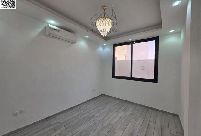 77375205 - Property Image 3