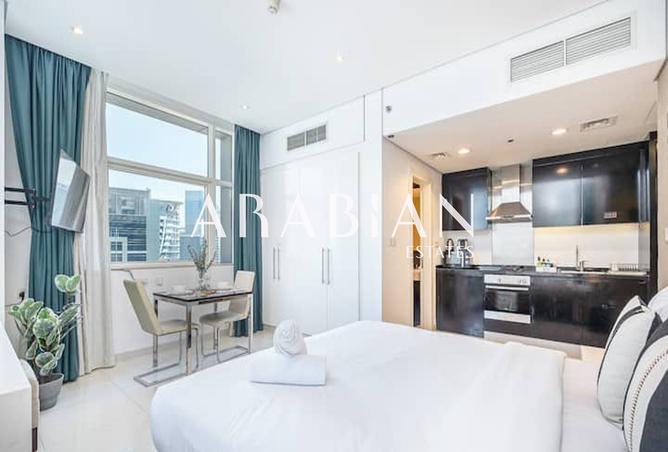 Elegant | Premium Furnished | Water Views | Vacant photo 3