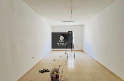 Apartment - 1 Bedroom - 2 Bathrooms for rent in Muwaileh 29 Building - Muwaileh - Sharjah