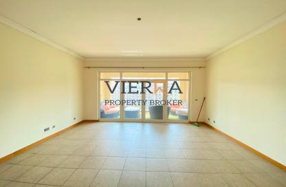 Apartment - 2 - 3 for rent in Al Habool - Shoreline Apartments - Palm Jumeirah - Dubai