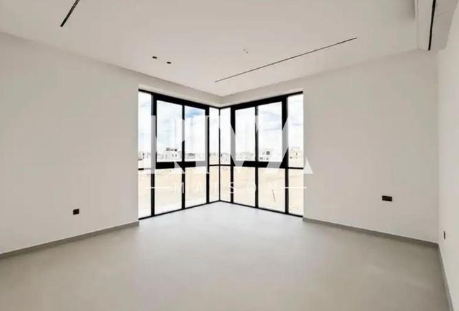 97366205 - Property Image 3