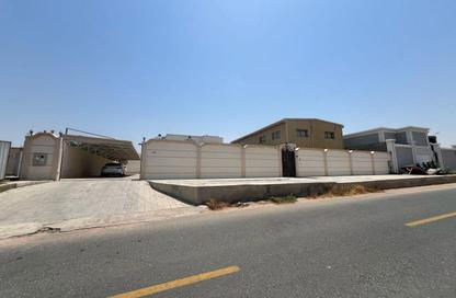 Villa - 7 Bedrooms - 7+ Bathrooms for rent in Al Dhait South - Al Dhait - Ras Al Khaimah