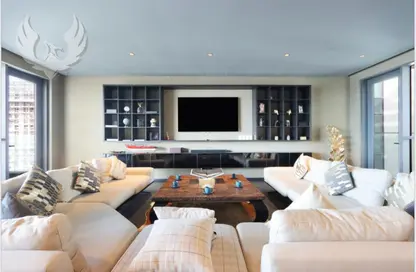 Apartment - 3 Bedrooms - 5 Bathrooms for rent in City Walk Residential Building 13B - City Walk Residential - City Walk - Dubai