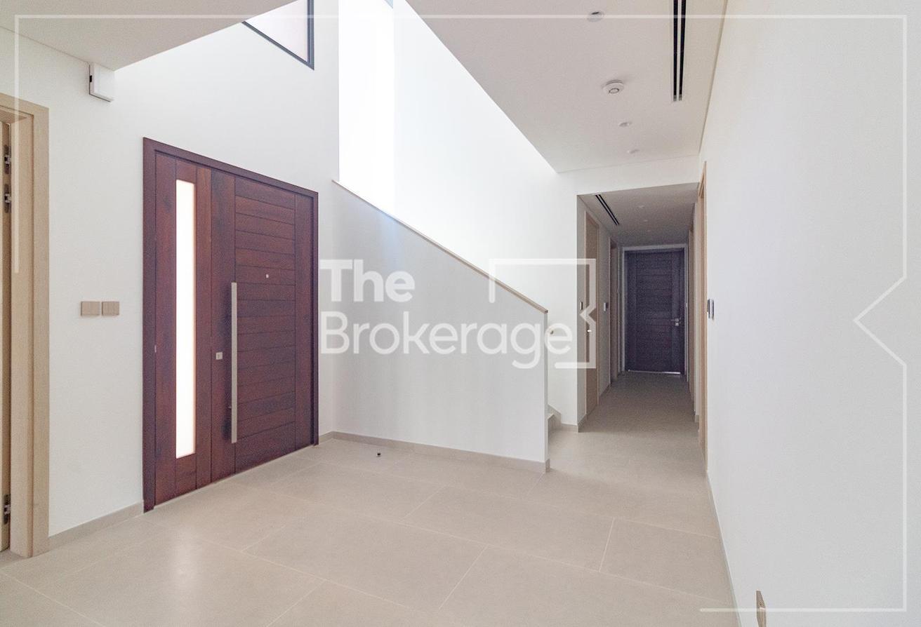 Brand New | Handed over | Type F photo 7