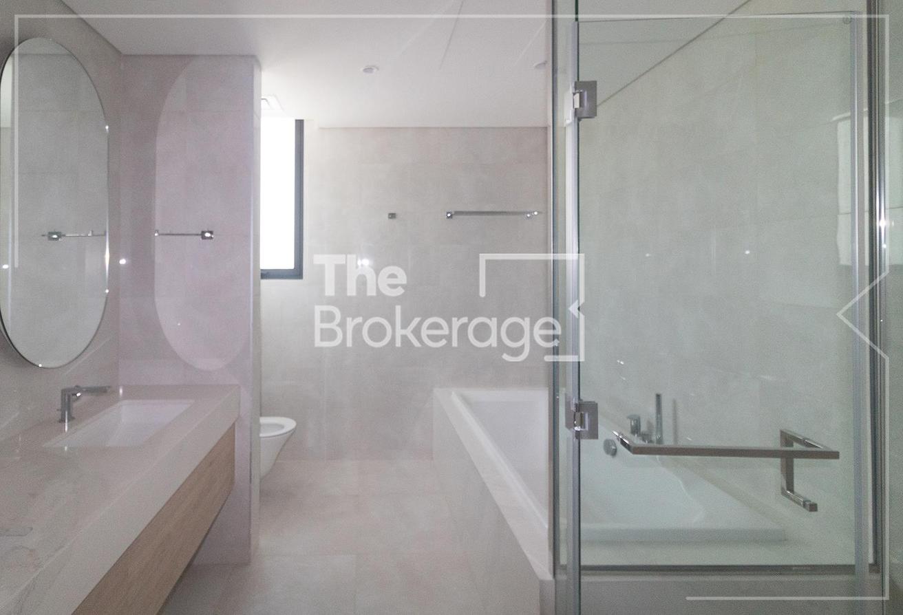 Brand New | Handed over | Type F photo 10