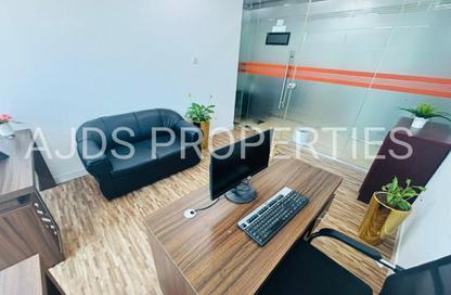 Office Space - Studio - 1 Bathroom for rent in Al Fajer Complex - Oud Metha - Bur Dubai - Dubai