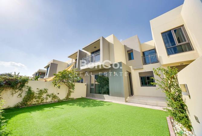 أرخص سعر | شاغر | قريب من حمام السباحة