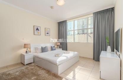 Apartment - 1 Bedroom - 2 Bathrooms for rent in Burj Al Nujoom - Downtown Dubai - Dubai