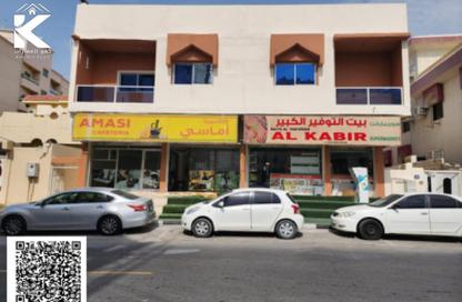 عمارة بالكامل - 8 غرف نوم - 6 حمامات للبيع في النعيمية - النعيمية - عجمان