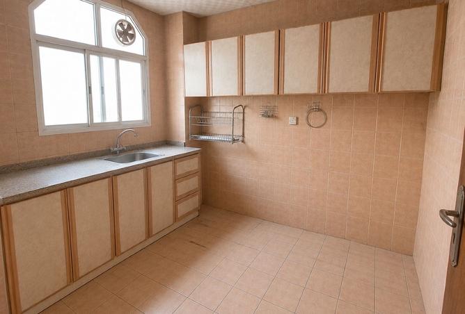 123818361 - Property Image 3