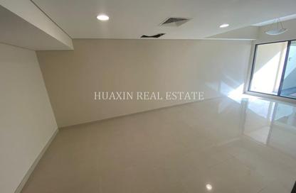 Villa - 3 - 4 for rent in Jumeirah 1 Villas - Jumeirah 1 - Jumeirah - Dubai