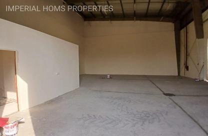 Warehouse - Studio - 1 Bathroom for rent in Umm Al Thuoob - Umm Al Quwain