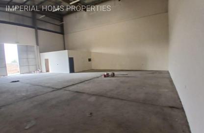 Warehouse - Studio - 1 Bathroom for rent in Umm Al Thuoob - Umm Al Quwain