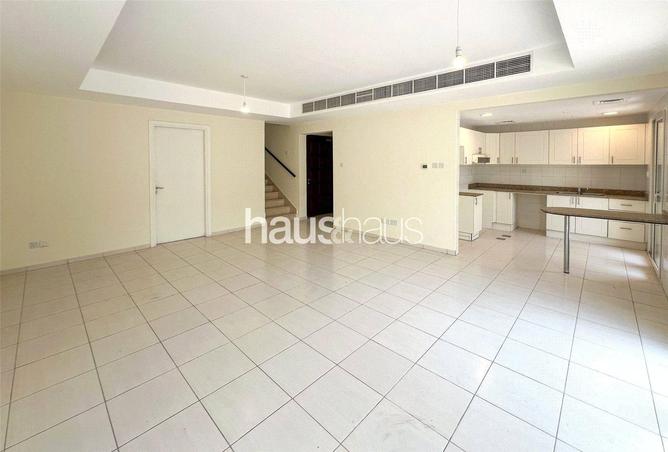 92713288 - Property Image 2
