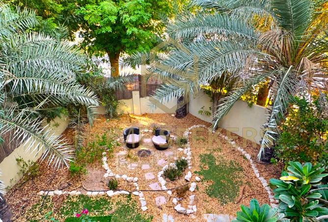 4-bed villa in Arabian Style · Vacant — photo 2