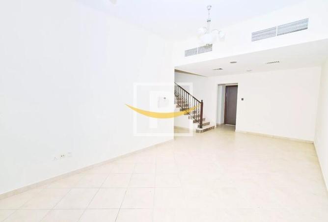 71904137 - Property Image 2