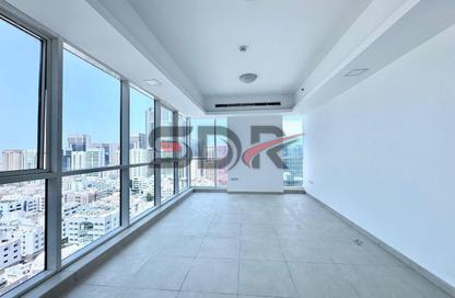 Apartment - 3 Bedrooms - 4 Bathrooms for rent in Al Salam Street - Abu Dhabi