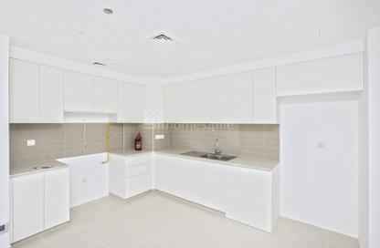 Apartment - 2 - 2 for sale in Zahra Apartments 2B - Zahra Apartments 2 - Zahra Apartments - Town Square - Dubai