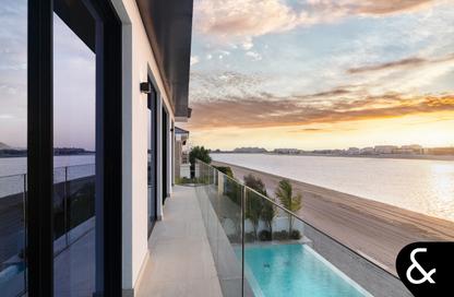Villa - 5 Bedrooms - 6 Bathrooms for sale in Garden Homes Frond B - Garden Homes - Palm Jumeirah - Dubai