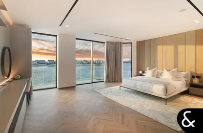 Villa - 5 Bedrooms - 6 Bathrooms for sale in Garden Homes Frond B - Garden Homes - Palm Jumeirah - Dubai
