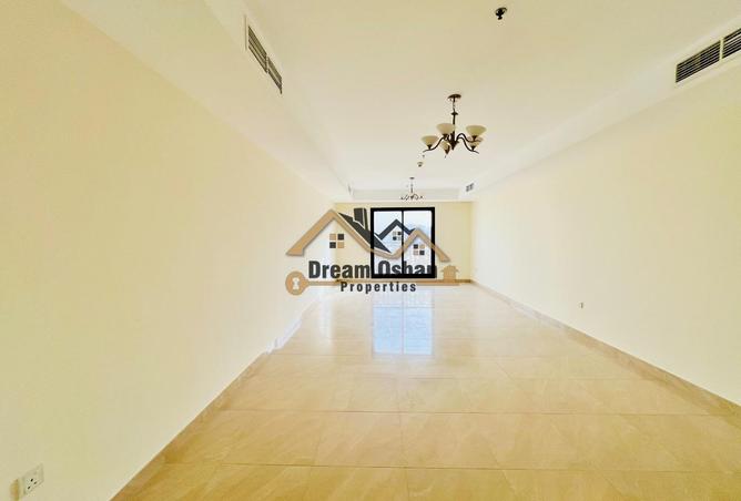 71929800 - Property Image 3