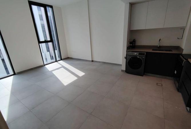 72721375 - Property Image 3