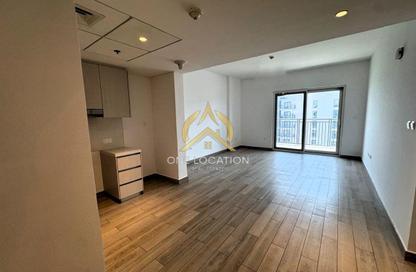 Apartment - 1 Bedroom - 1 Bathroom for rent in Waters Edge - Yas Island - Abu Dhabi